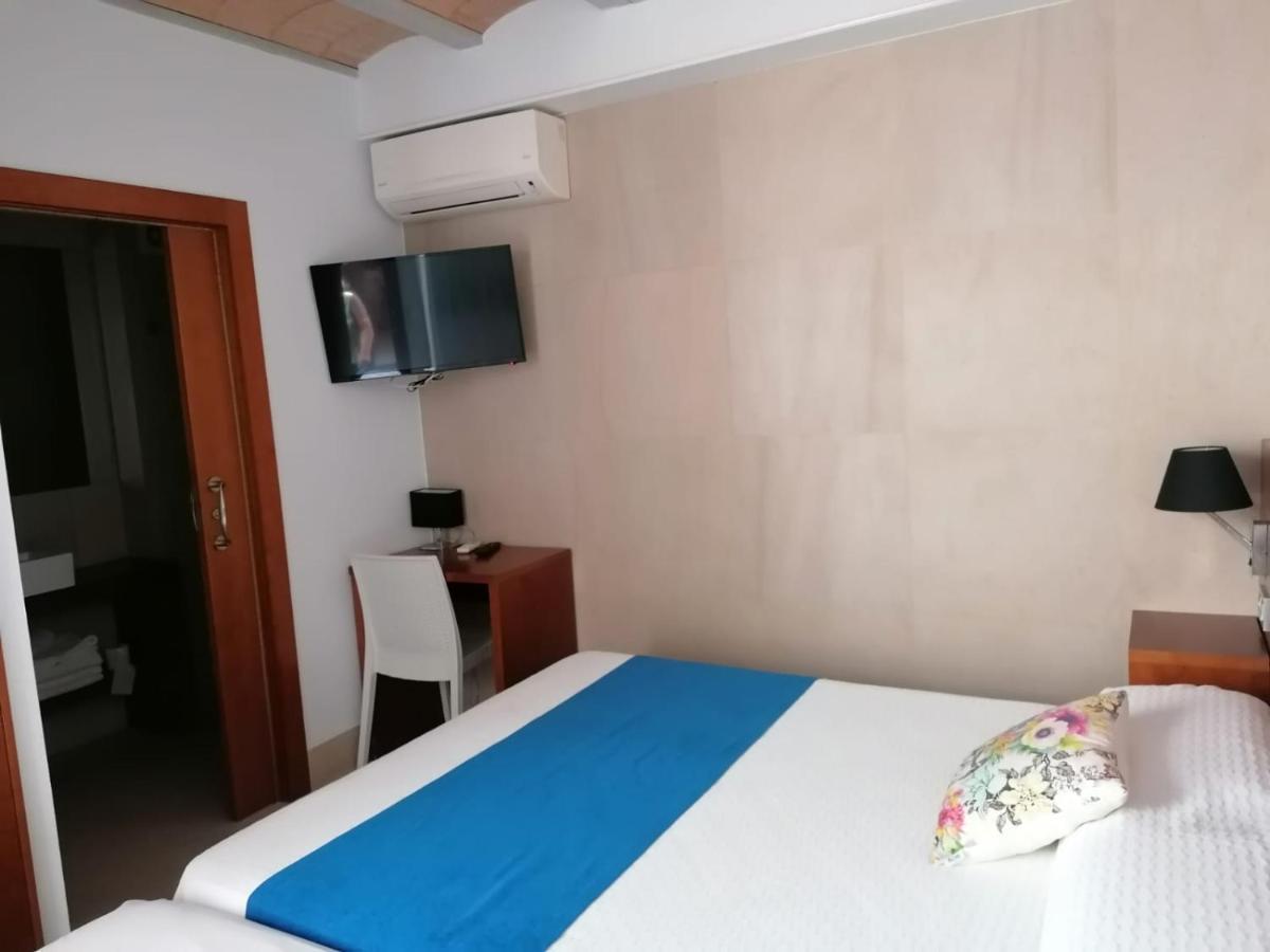 Hotel Isla Plana Tabarca Bagian luar foto